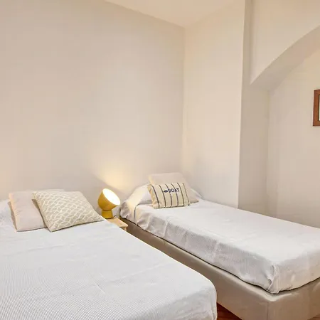 Lägenhet Cozy In With Wifi *