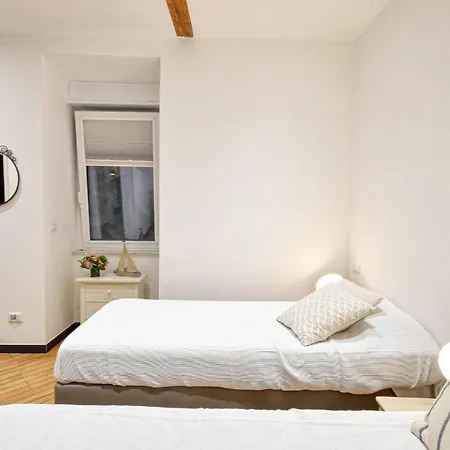 Gorgeous Apartment In Camogli With Wifi